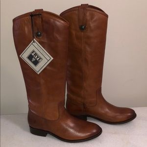 FRYE Melissa Button